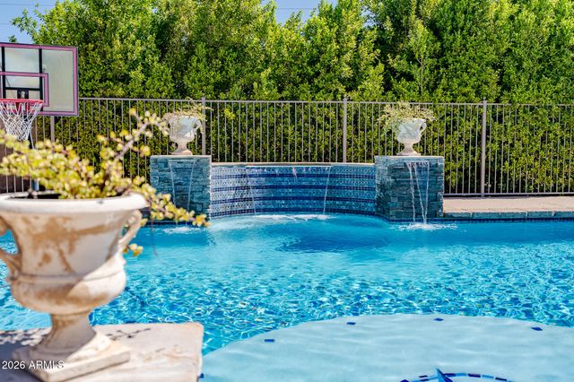 1921 E HEATHER Avenue, Gilbert, AZ 85234