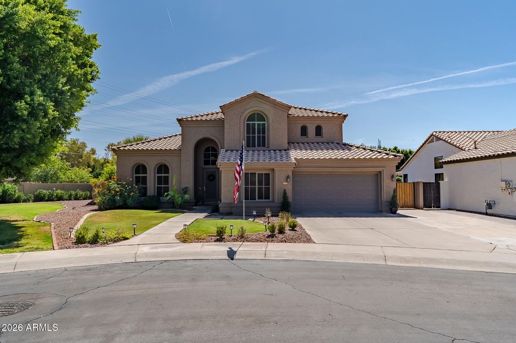 1921 E HEATHER Avenue, Gilbert, AZ 85234 — exterior