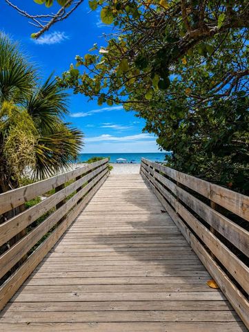 733 LAUREL AVENUE, Venice, FL 34285