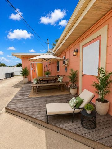733 LAUREL AVENUE, Venice, FL 34285