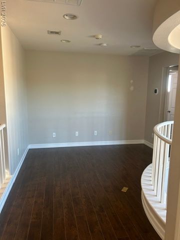 7514 Dobroyd Drive, Las Vegas, NV 80179