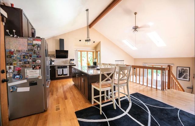 25429 W Cedar Crest Lane, Lake Villa, IL 60046