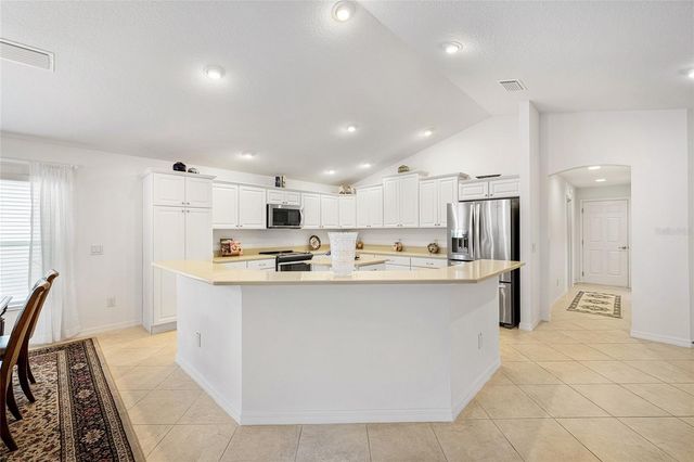 3463 LEELANAU COURT, The Villages, FL 32163