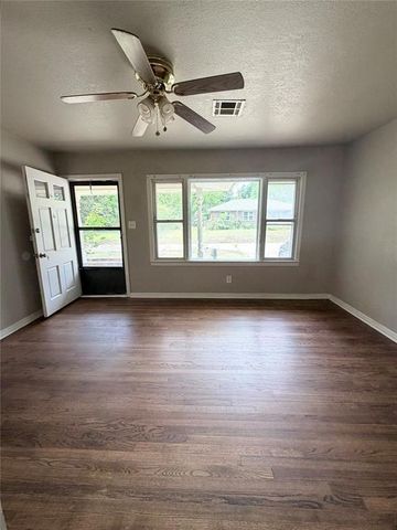 3104 N Holman Court, Midwest City, OK 73110
