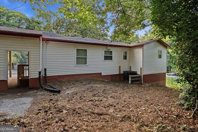 3754 Clovis Court NW, Atlanta, GA 30331