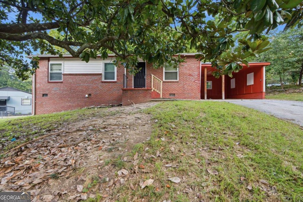3754 Clovis Court NW, Atlanta, GA 30331
