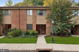 105B CYPRESS POINT CIR, Mount Laurel, NJ 08054