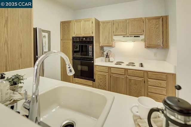 1860 Tice Creek Dr 1239, Walnut Creek, CA 94595