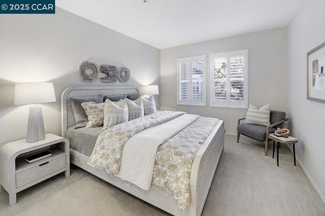 1860 Tice Creek Dr 1239, Walnut Creek, CA 94595