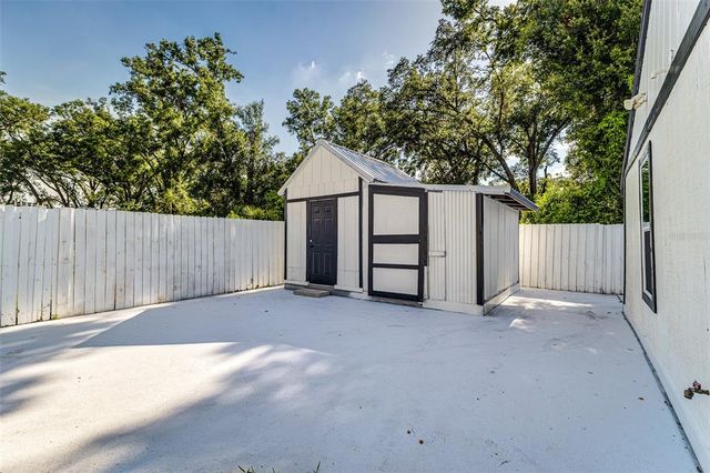3925 CLUBHOUSE ROAD, Lakeland, FL 33812