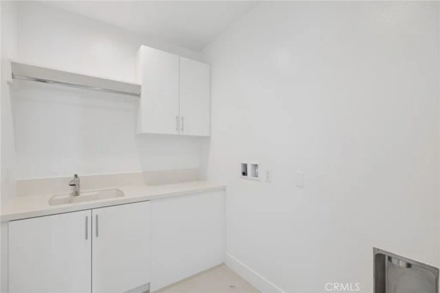 151 Paddlewheel, Lake Forest, CA 92630