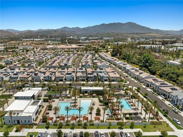 151 Paddlewheel, Lake Forest, CA 92630