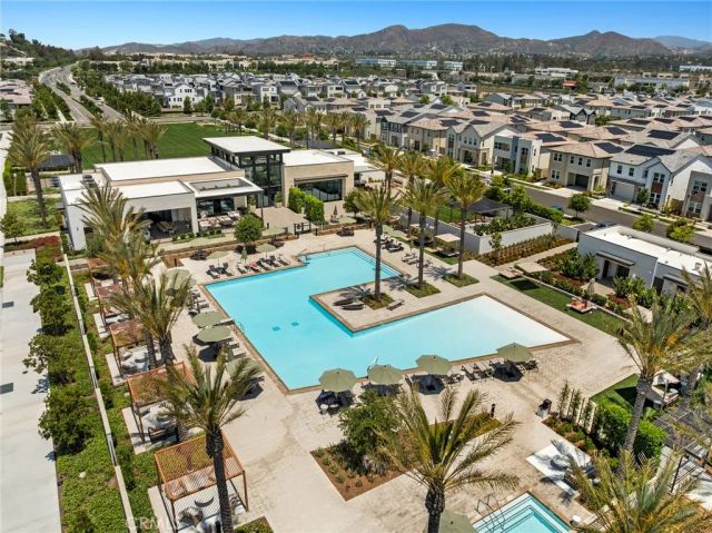 151 Paddlewheel, Lake Forest, CA 92630