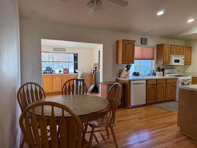 10832 Morgan Way, Keno, OR 97627