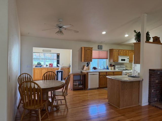 10832 Morgan Way, Keno, OR 97627