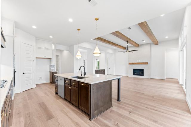 123 Shoveler Duck Way, Magnolia, TX 77354