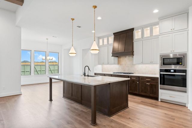 123 Shoveler Duck Way, Magnolia, TX 77354