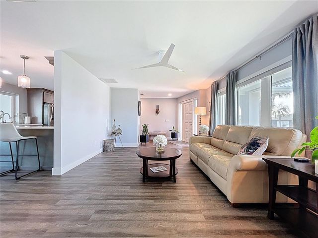 13879 KIMBERLY DRIVE, Largo, FL 33774