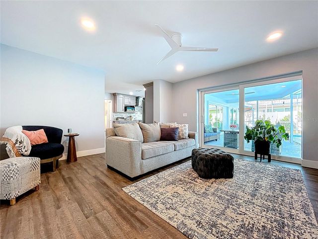 13879 KIMBERLY DRIVE, Largo, FL 33774