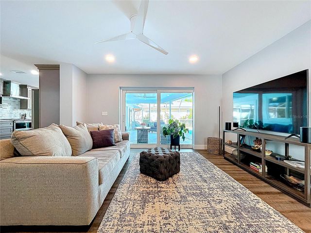 13879 KIMBERLY DRIVE, Largo, FL 33774