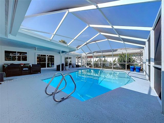 13879 KIMBERLY DRIVE, Largo, FL 33774