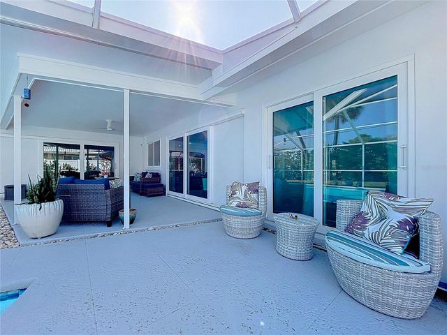 13879 KIMBERLY DRIVE, Largo, FL 33774