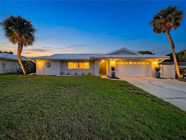 13879 KIMBERLY DRIVE, Largo, FL 33774