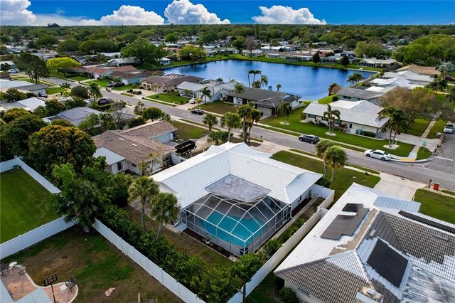 13879 KIMBERLY DRIVE, Largo, FL 33774