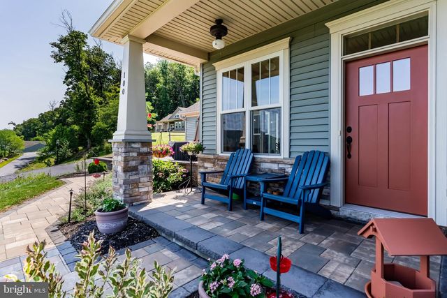 100 STONE ARCH DR, Marysville, PA 17053