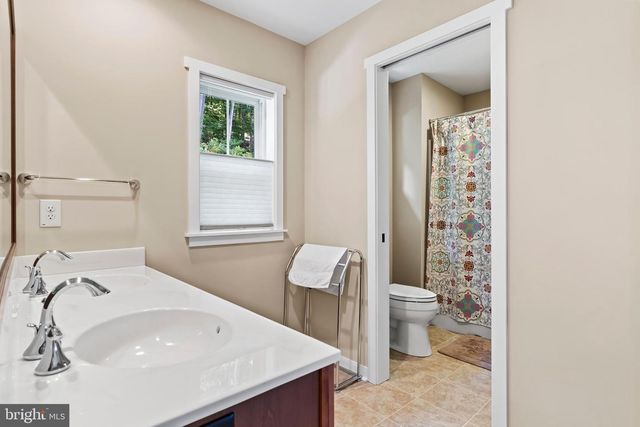 100 STONE ARCH DR, Marysville, PA 17053
