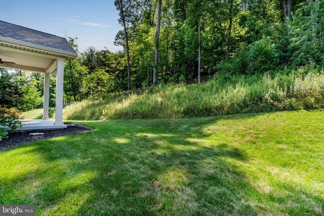 100 STONE ARCH DR, Marysville, PA 17053