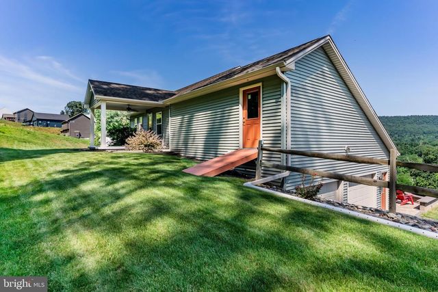 100 STONE ARCH DR, Marysville, PA 17053