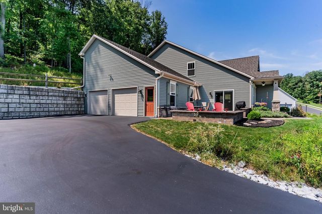 100 STONE ARCH DR, Marysville, PA 17053