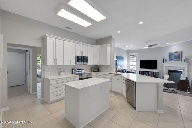 1004 FLORA PARKE Drive, St. Johns, FL 32259