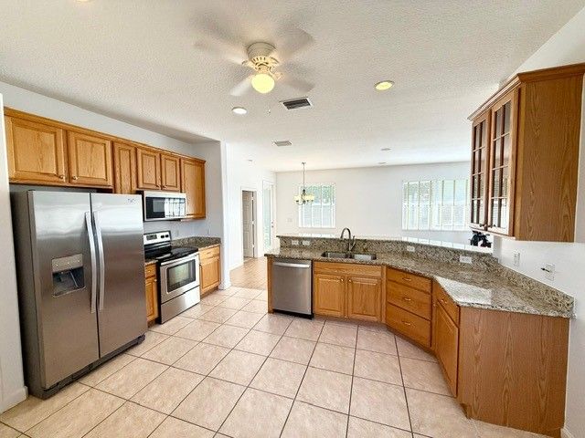 5475 E 1st Square SW, Vero Beach, FL 32968