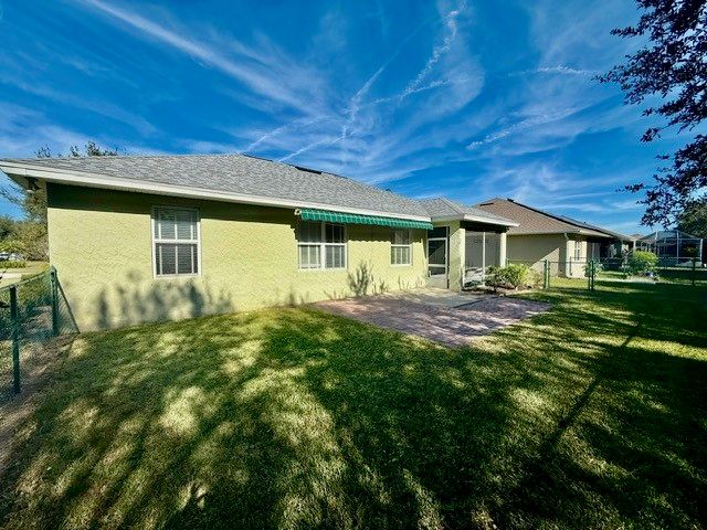 5475 E 1st Square SW, Vero Beach, FL 32968