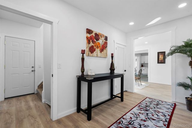 2409 Calvert Street, Detroit, MI 48206