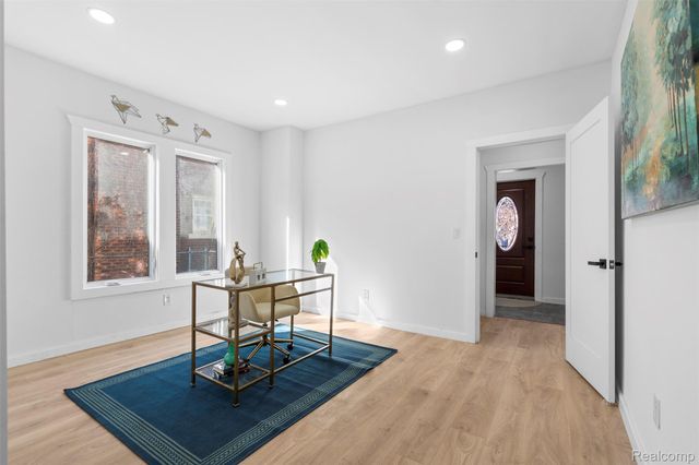 2409 Calvert Street, Detroit, MI 48206