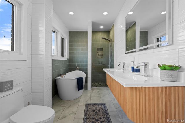 2409 Calvert Street, Detroit, MI 48206