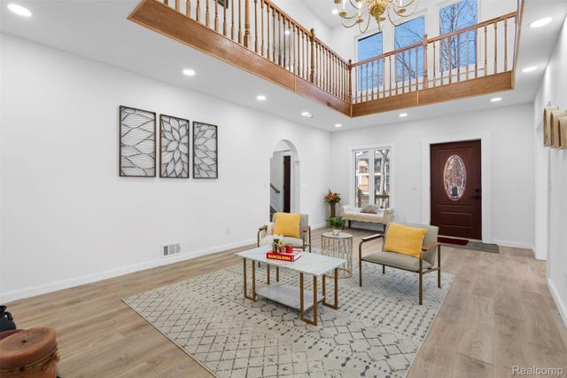 2409 Calvert Street, Detroit, MI 48206