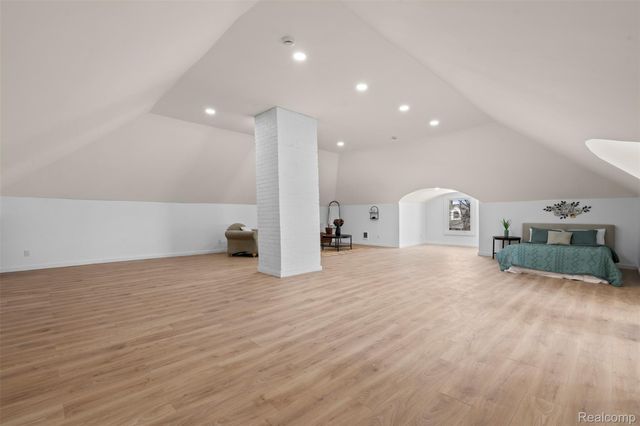 2409 Calvert Street, Detroit, MI 48206