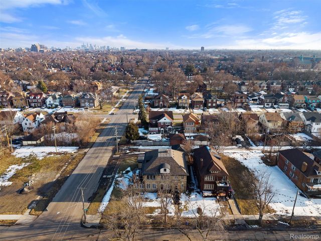 2409 Calvert Street, Detroit, MI 48206