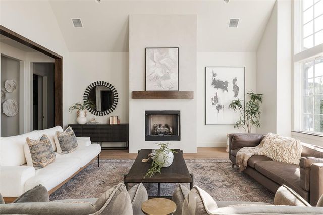 7225 Sunset Sail Avenue, Edmond, OK 73034