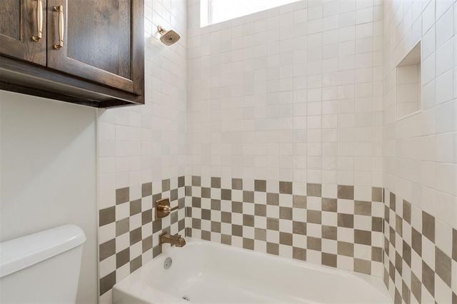 7225 Sunset Sail Avenue, Edmond, OK 73034