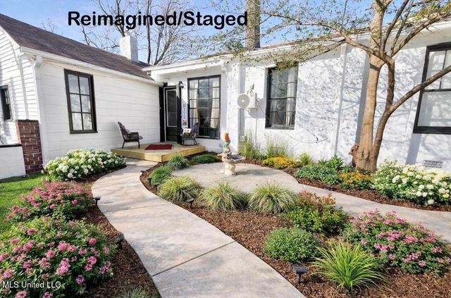 435 E College Avenue, Holly Springs, MS 38635