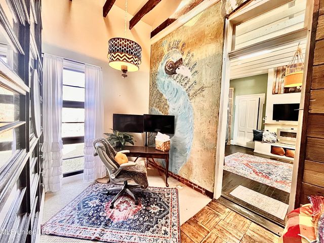 435 E College Avenue, Holly Springs, MS 38635