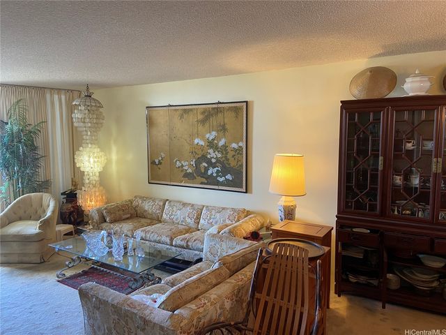 469 Ena Road 3509, Honolulu, HI 96815
