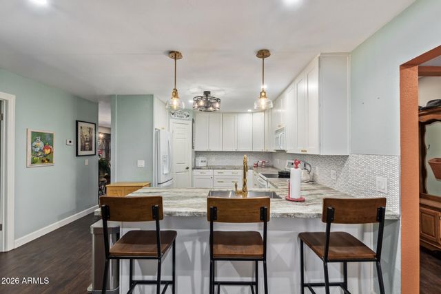 9013 E SUN LAKES Boulevard S, Sun Lakes, AZ 85248