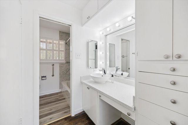 10807 Beinhorn Road, Houston, TX 77024
