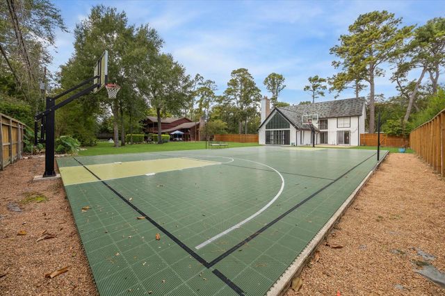 10807 Beinhorn Road, Houston, TX 77024